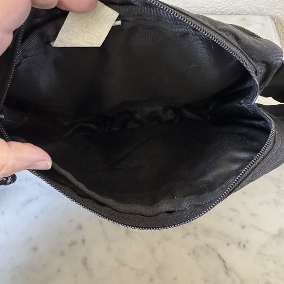 Jansport Unisex Black Fanny Pack Hydration Waist Hiking Bag Holds 2 Water Bottle - Picture 3 of 3